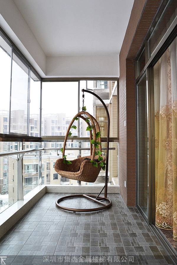 在深圳,你還在忍受這樣的鋁合金門窗嗎?即刻預約,一步幫你搞定